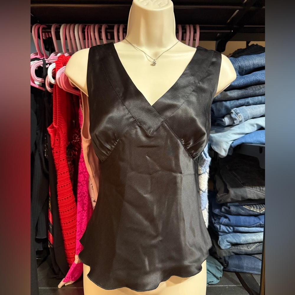 Anne Klein Black Satin V-Neck Blouse